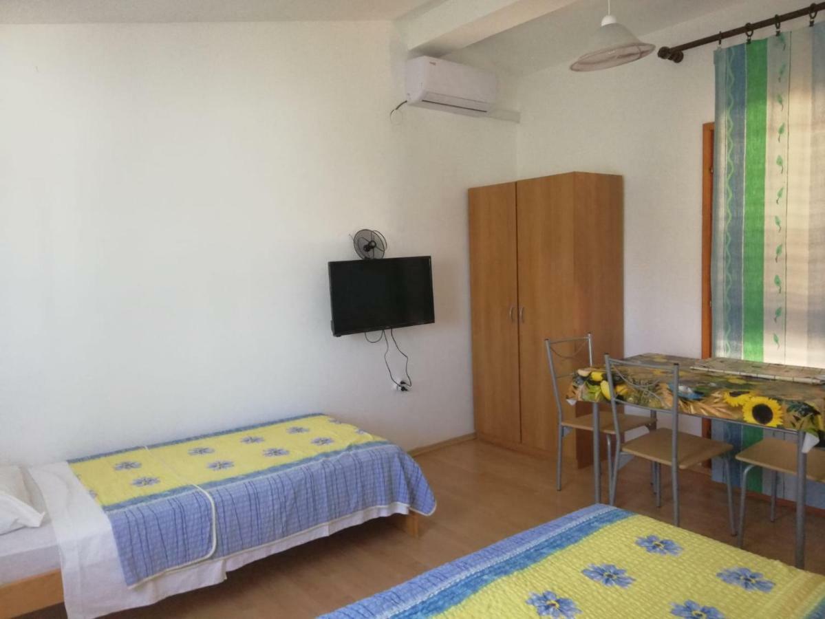 Apartmani Kovacic Murter Ngoại thất bức ảnh