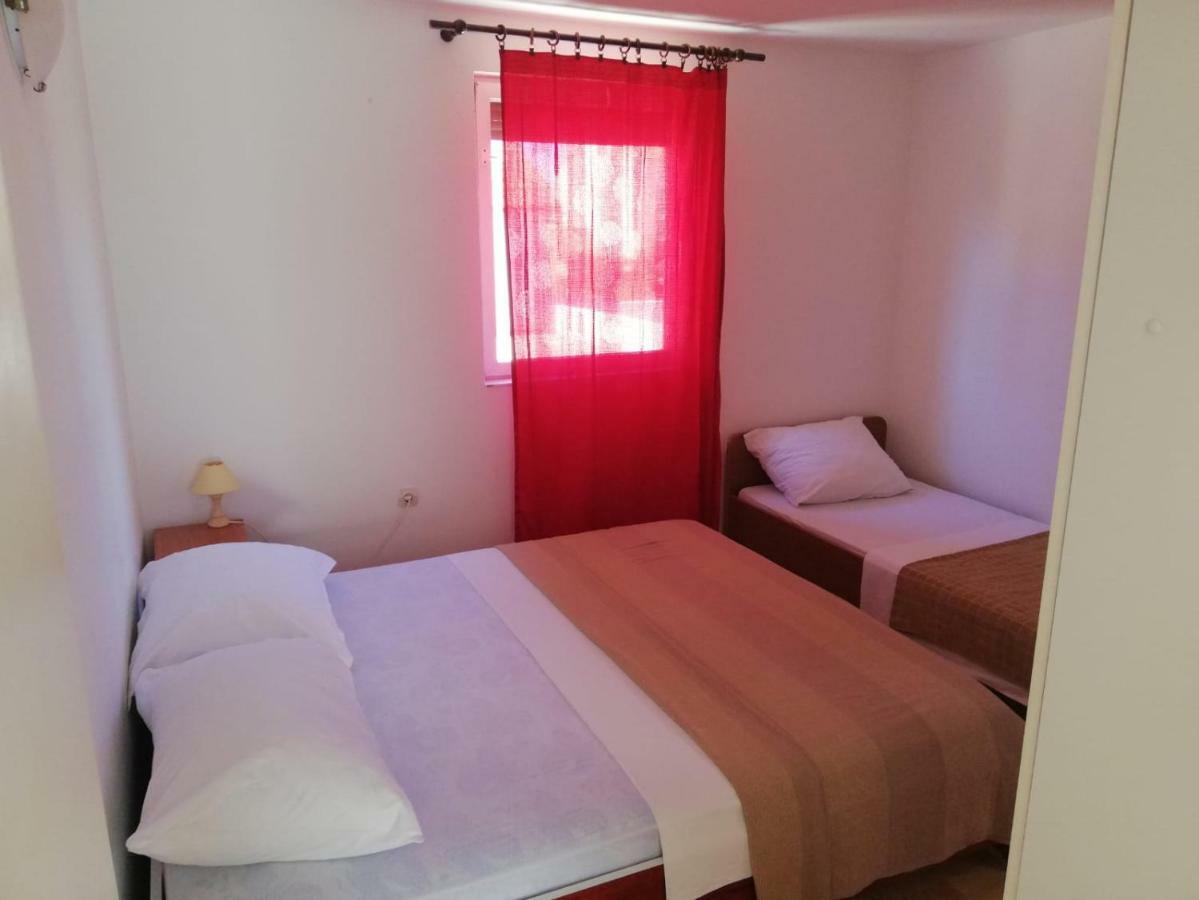 Apartmani Kovacic Murter Ngoại thất bức ảnh