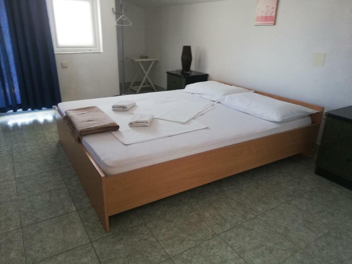 Apartmani Kovacic Murter Ngoại thất bức ảnh